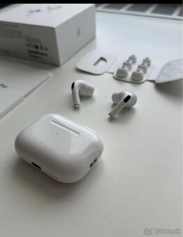 Predám Nové originálne Airpods Pro 2 - 3