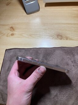 iPhone 15 pro 256gb - 3