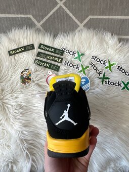 Jordan 4 - 3