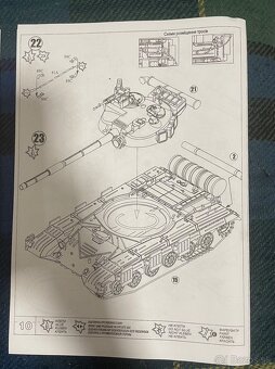 Plastový model Tank T-64A - 3
