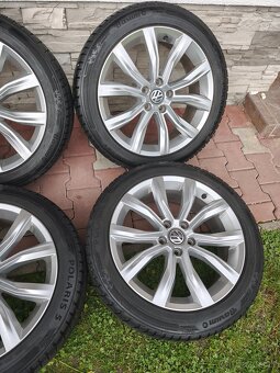 Volkswagen r18 - 3