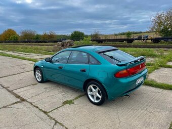 Mazda 323f - 3