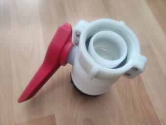 ventil na IBC nádrž 62 mm - 3