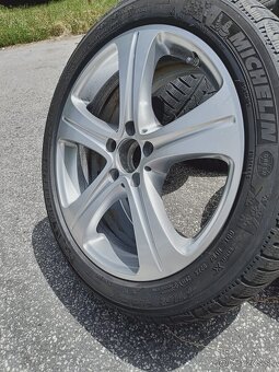 15. Mercedes E Alu disky 245/45 R18 - 3