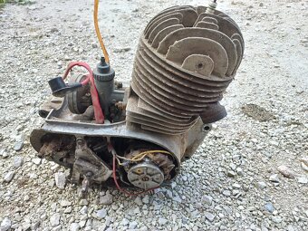 Jawa cz 175 motor - 3