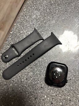 Apple Watch 10 100% stav - 3