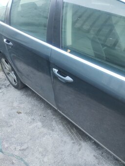 Rozpredám Volkswagen Passat B7 combi - 3