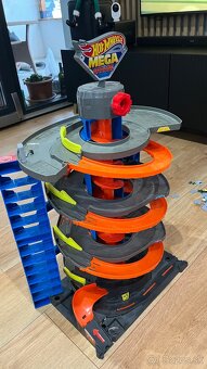 Predám HOTWHEELS GARAGE - 3