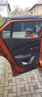 Peugeot 2008 1.2 PureTech Allure - 3