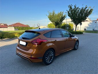 Ford Focus 1.5 EcoBoost ST Line - 3