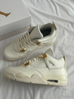 Jordan 4 - 3