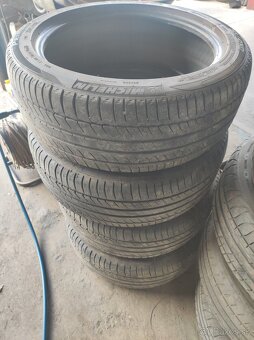 215/45r17 - 3