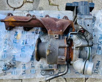Turbo BMW e60 e90 e87 N47 320d 520d 120d 130kw - 3