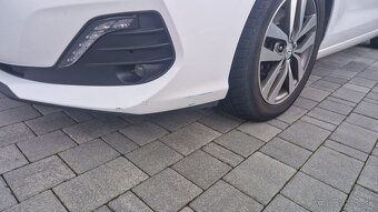 Hyundai i30 1.6 CRDi 115 Comfort M6 - 3