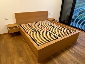 Drevená posteľ Brik 180x200 cm - 3