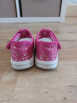 Detské / dievčenské sandálky / papučky Superfit 21 - 3