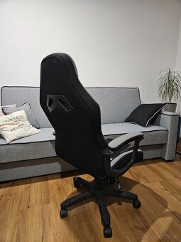 Kancelárska stolička - 3