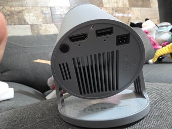 Projektor HY300-G - 3