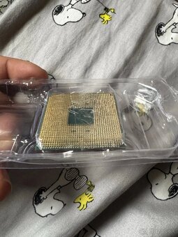 AMD Ryzen 5 5600X - 3