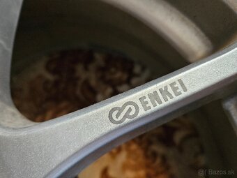 Mitsubishi Lancer Evo 9 disky Enkei - 3