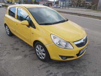Opel Corsa 1.2 16V Cosmo - 3