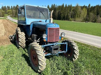 Traktor Zetor 4011 - 3