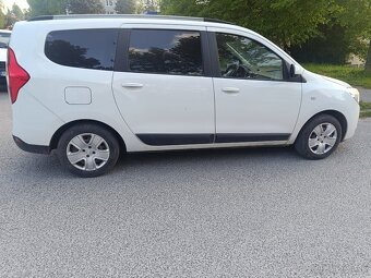 Predám Dacia Lodgy, rok výroby 2017, benzín 1,6 - 3