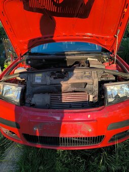 Škoda Fabia 1,2htp havarovaná - 3