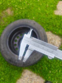 Predám zimné kolesa 21565r16 z Peugeot rifter - 3