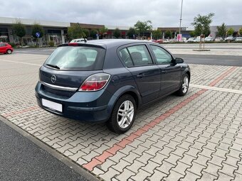Opel Astra H 1.7 DCi 74kw koup. ČR - 3