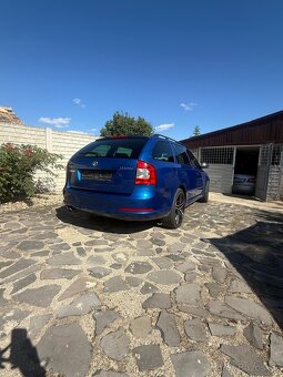Skoda Octavia 2 RS facelift - 3