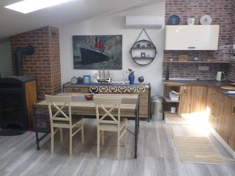 Na prenájom krásny byt v podkroví 2km od Senca a 17km od Bra - 3