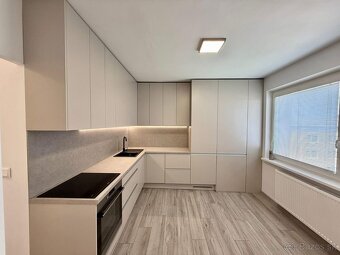 3-izbový byt 64 m2 zrekonštruovaný SNP Trenčianske Teplice - 3