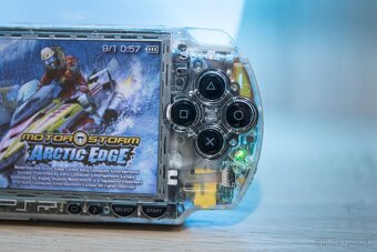 Sony PSP 2004 clear 64 GB | PS Vita joystick - 3