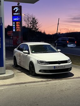 VW Jetta mk6 1.6tdi 2014 - 3