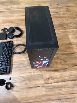 HAL3000 Herný počítač MČR 2018 Elite + príslušenstvo - 3