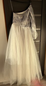 Biele šaty na rameno M/38 - 3