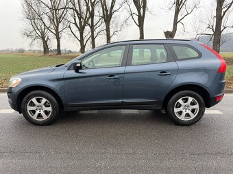 Volvo XC60 2.4D AWD Nová STK - 3