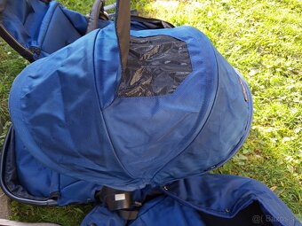 Súrodenecký/ dvojickovsky kočík 3v1 - 3