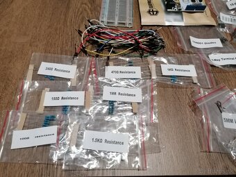 Arduino Uno starter Kit - 3