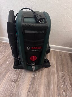BOSCH Universal Aquatak 130 - 3