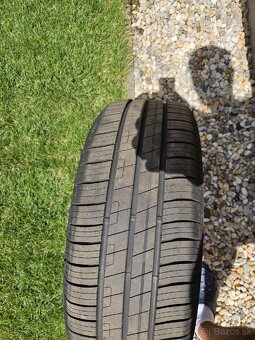 Pneumatiky GoodYear Efficient Grip Performance 205/55/R17 - 3