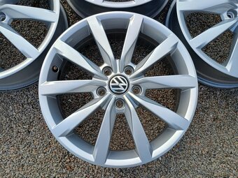 Alu disky originál VW Golf 7, 5x112 R17 - 3