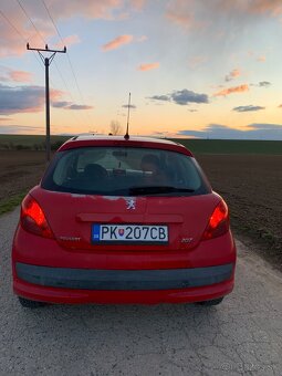 Predám alebo rozpredám v celku Peugeot 207 - 3