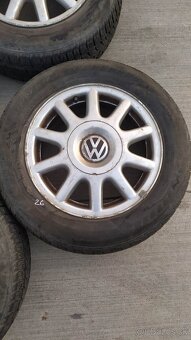 5x112 elektrony 15" so zimnymi gumami - 3