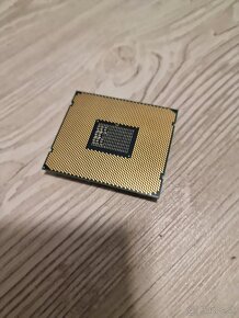 Xeon E5 2680 V4 14C/28T X99 2011-3 výkonovo ryzen 7 3700x - 3