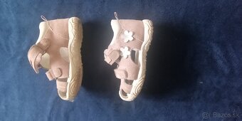 Topánky detské a detské sandálky - 3