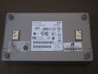 3COM switch 8 port - 3
