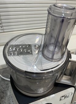 Kuchynský robot Bosch MCM4100 800W - 3