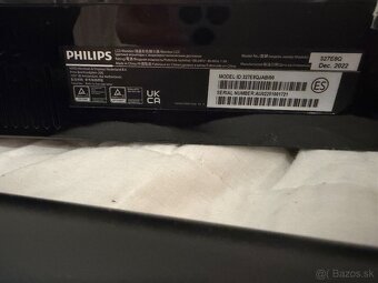 Philips 327, 32 uhl. - 3